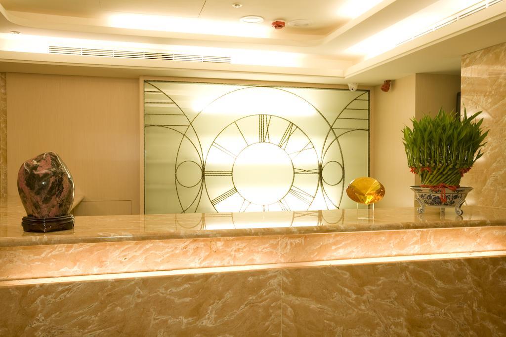 Happy Hotel Taipei Exterior foto